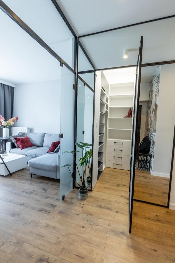 Home Apartament Metro Mlociny 97 Warsaw Luaran gambar